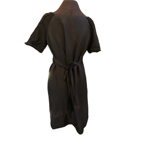 100% silk black slip dress by Banana Republic - Picture 3 of 8